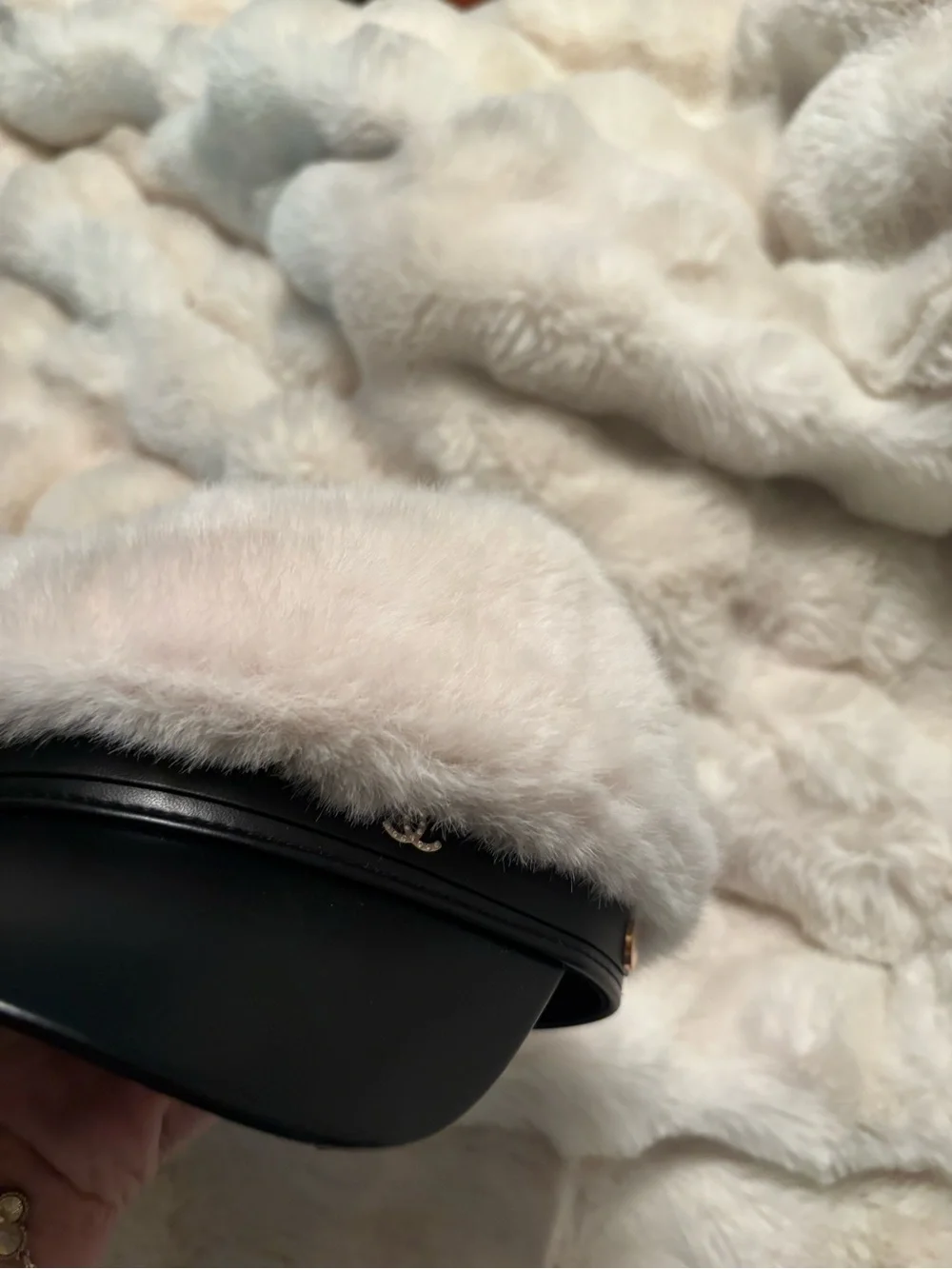 FASHION Black Leather like Baker Boy Cap with Cream Fur Trim